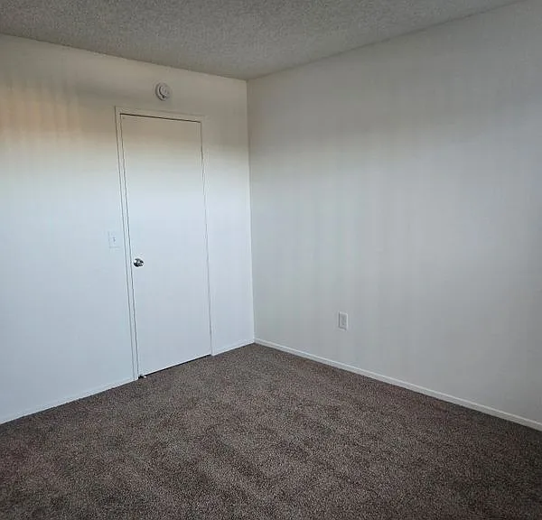 3821 Franklin Ave #1 — Photo 13