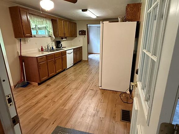 5th image of 4806 Bonser Run Rd