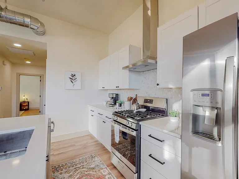 223 Sierra Dr SE #C2 — Photo 4
