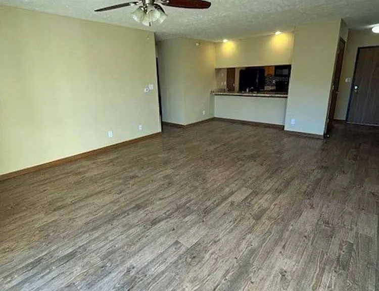 Pine Lake Heights Apartments — Photo 148