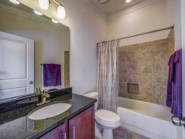 2944 Textile Way — Photo 16
