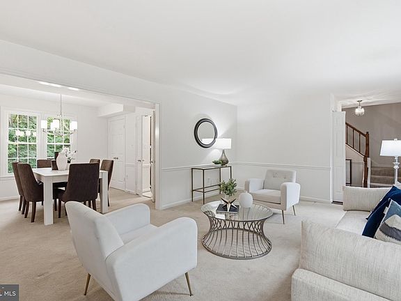 5th image of 7610 Gralnick Pl