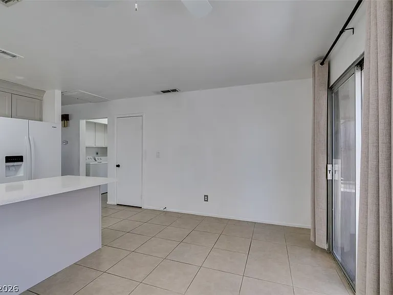 5847 Alcott Ave — Photo 14