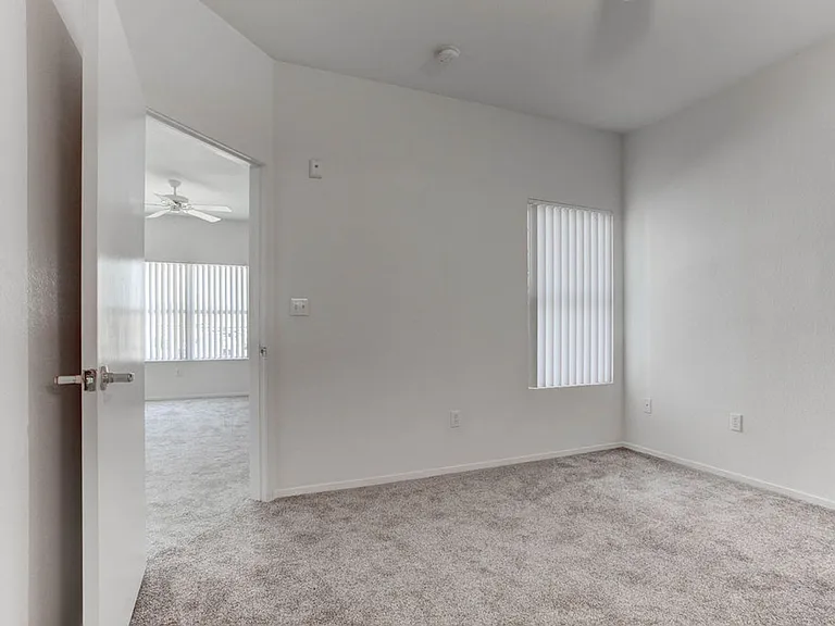 6650 W Warm Springs Rd #1080 — Photo 10
