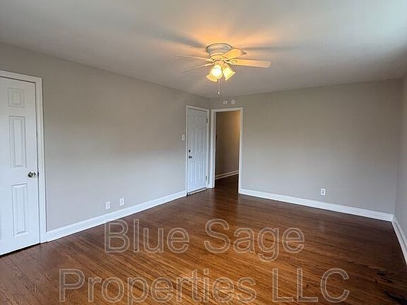 4th image of 56 W Albemarle Ave APT D