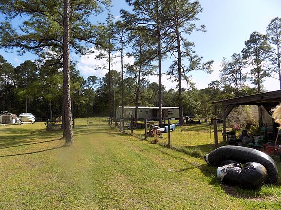 2nd image of 6025 Woodard Ln