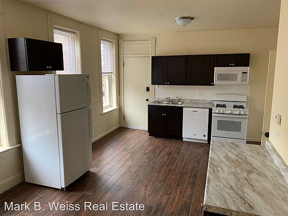 3rd image of 2208 N Seeley Ave APT 3N