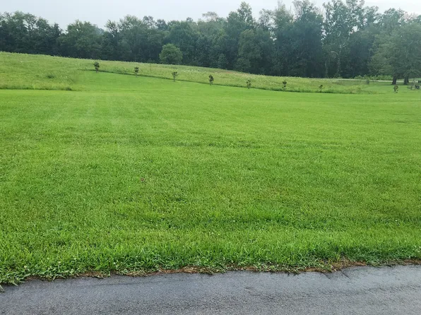 10 River Oaks Cir, London, KY 40744