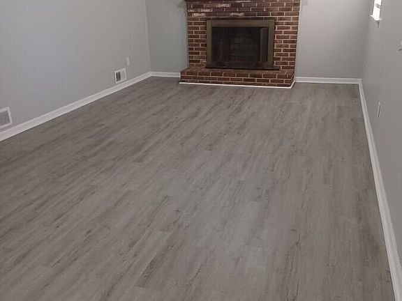 5th image of 426 Keesling Ave