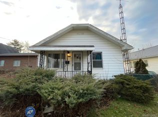 1122 Stocker Ave, Flint, MI 48503