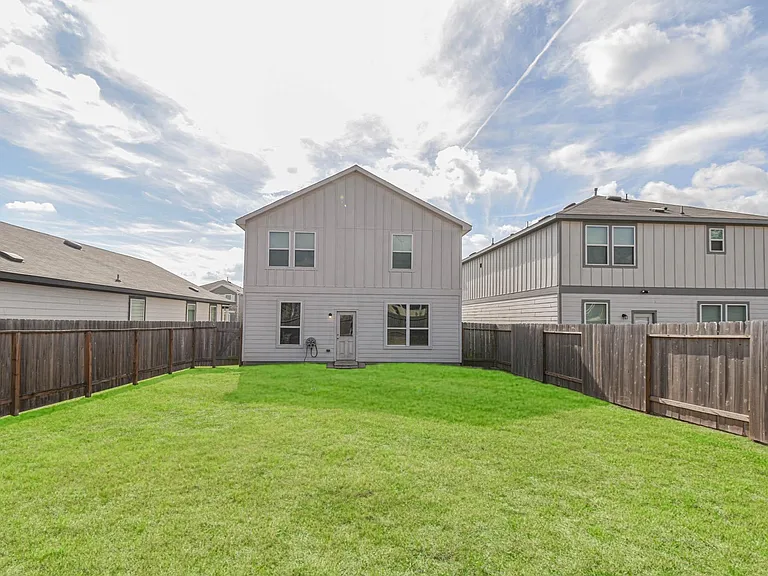 5727 Finely Run St — Photo 26