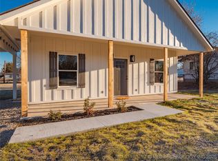 609 Kali Inla Ave, Hartshorne, OK 74547