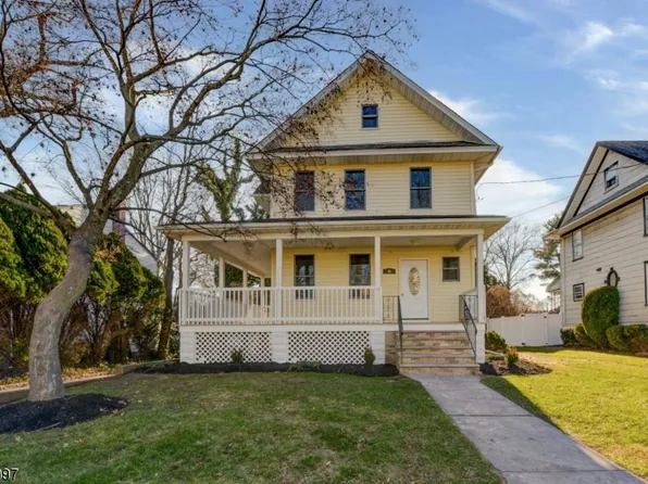 48 E Broad St, Bergenfield Boro, NJ 07621