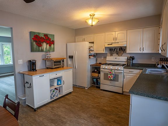 5th image of 3333 W 39th St