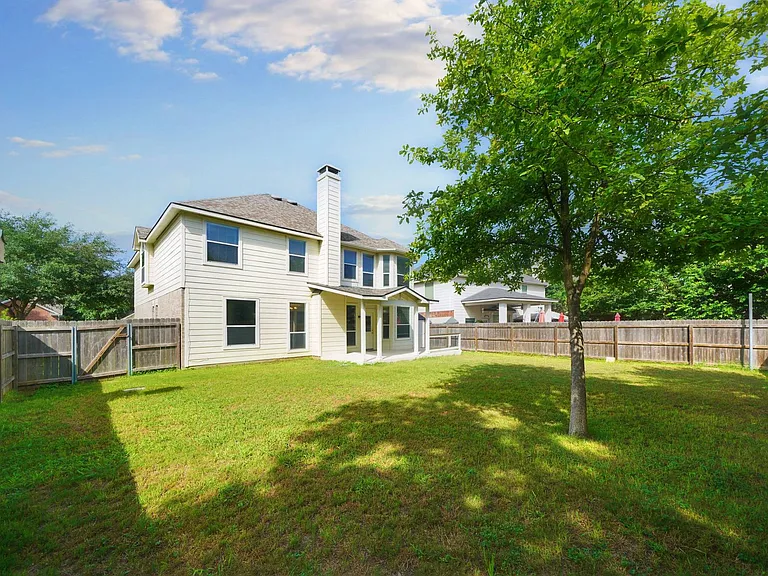 4736 Green Bluff Dr — Photo 54