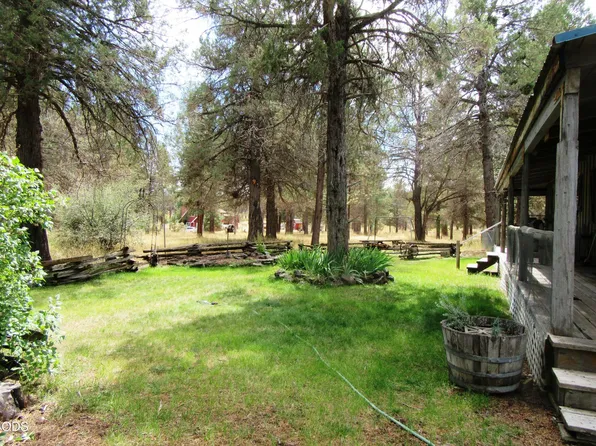 541 Mathews Rd, Dorris, CA 96023
