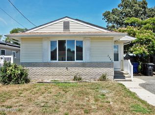 2404 4th Ave, Toms River, NJ 08753