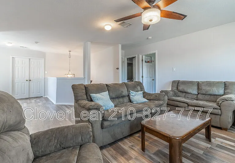 9715 Justice Ln — Photo 28