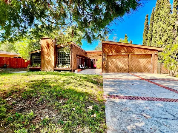 12551 Barrett Ln, Santa Ana, CA 92705