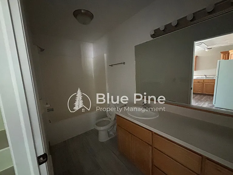 139 Stockham Blvd #2 — Photo 7