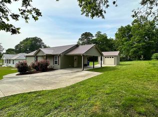 324 3rd Ave NW, Arab, AL 35016