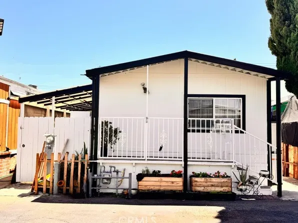 15325 Orange Ave Space D8, Paramount, CA 90723