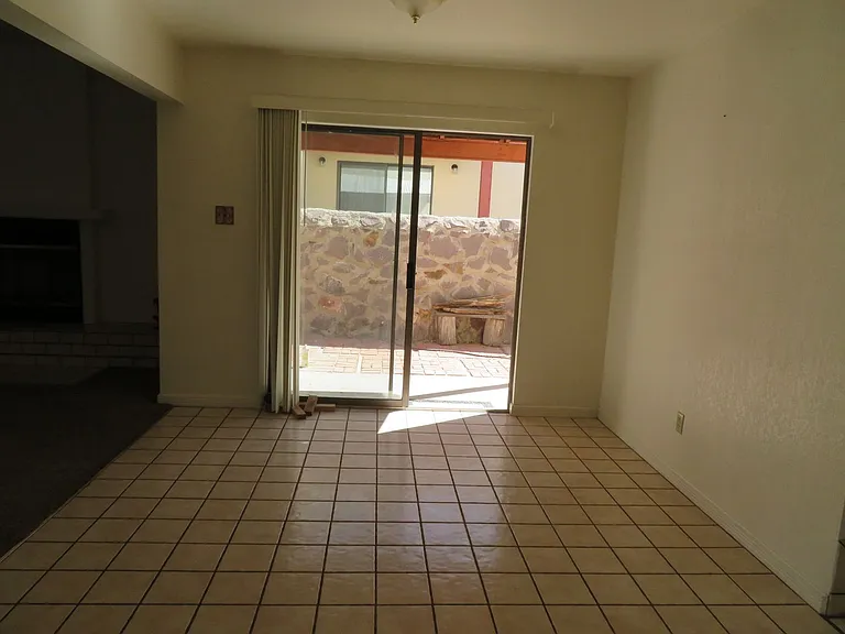 654 Rouault Ave — Photo 14