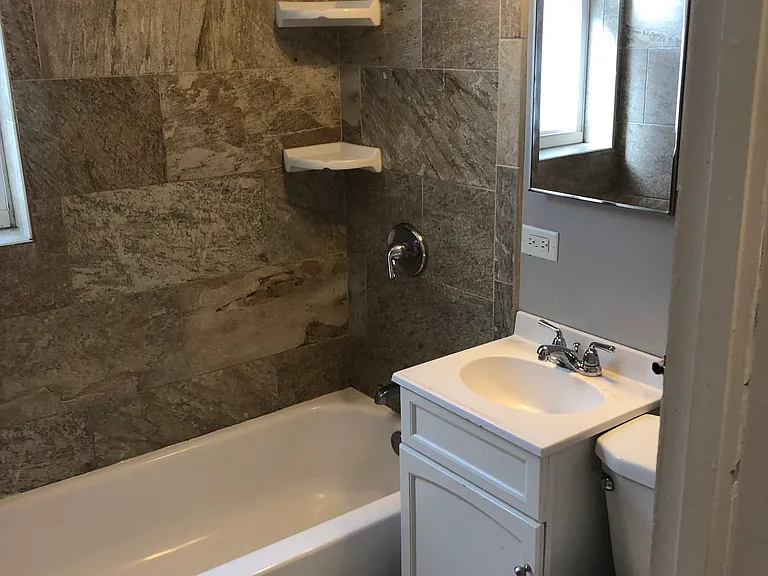 919 W Newport Ave #2 — Photo 10