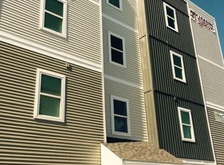 4710 Mortensen Rd UNIT 102, Ames, IA 50014