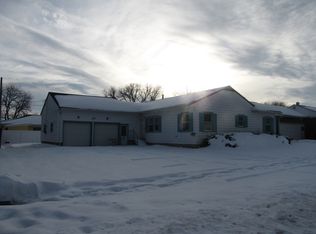 1112 Nancy Ln, Webster City, IA 50595