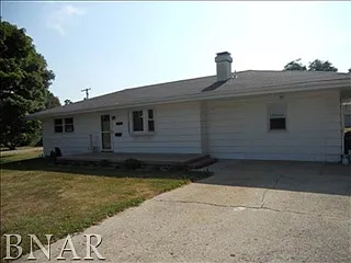 802 N Barnett St photo 1