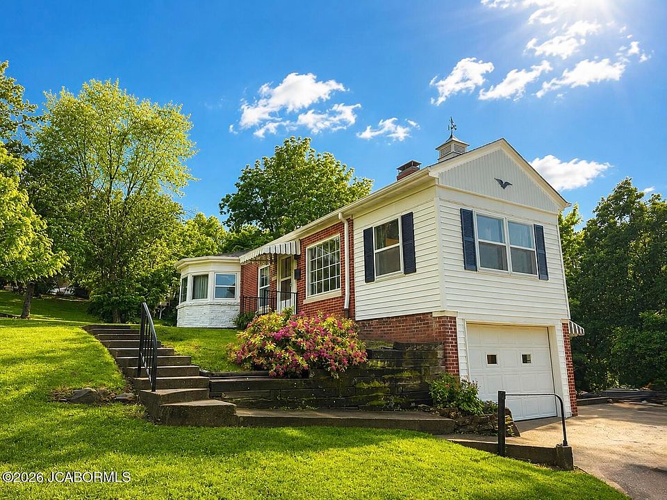 1st image of 1134 Pamela Dr