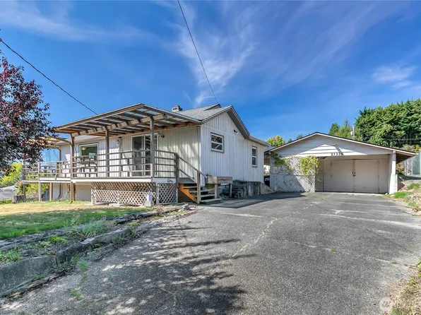 21325 6th Avenue S, Des Moines, WA 98198