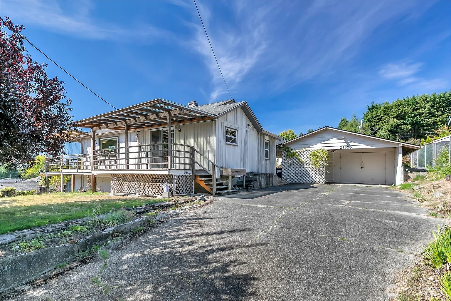 21325 6th Avenue S photo 1