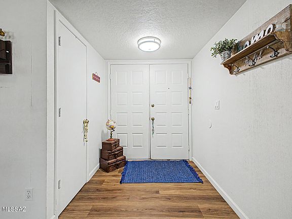 5th image of 1231 W Elko St
