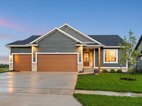 2nd image of 3193 Marigold Cir