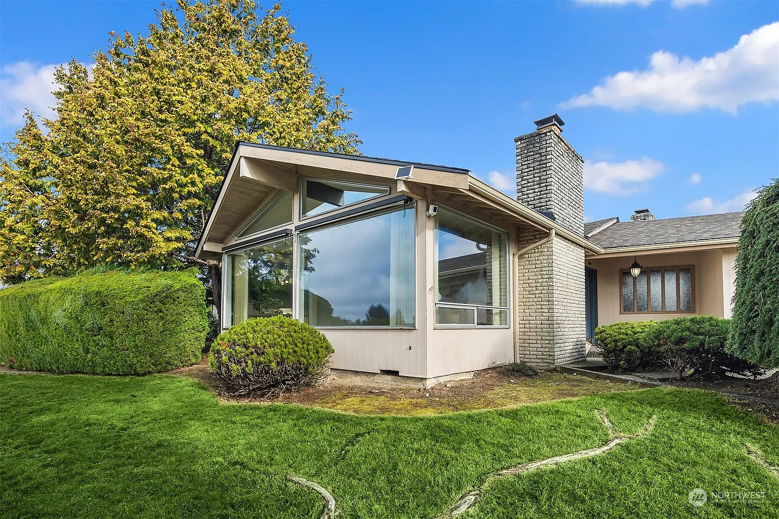 2104 121st Avenue SE photo 1