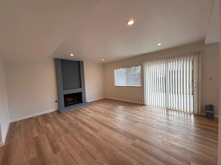 12111 Wagner St — Photo 8