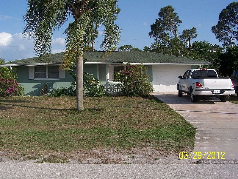1st image of 663 Hartford Dr