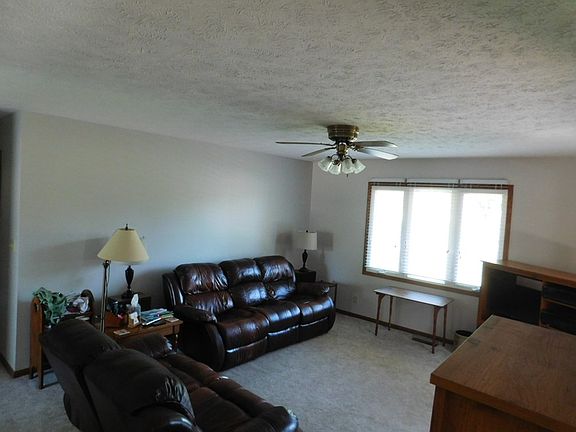 4th image of 4182 Norseman Ave
