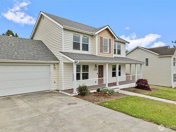 2nd image of 1232 NW Kathleen Drive