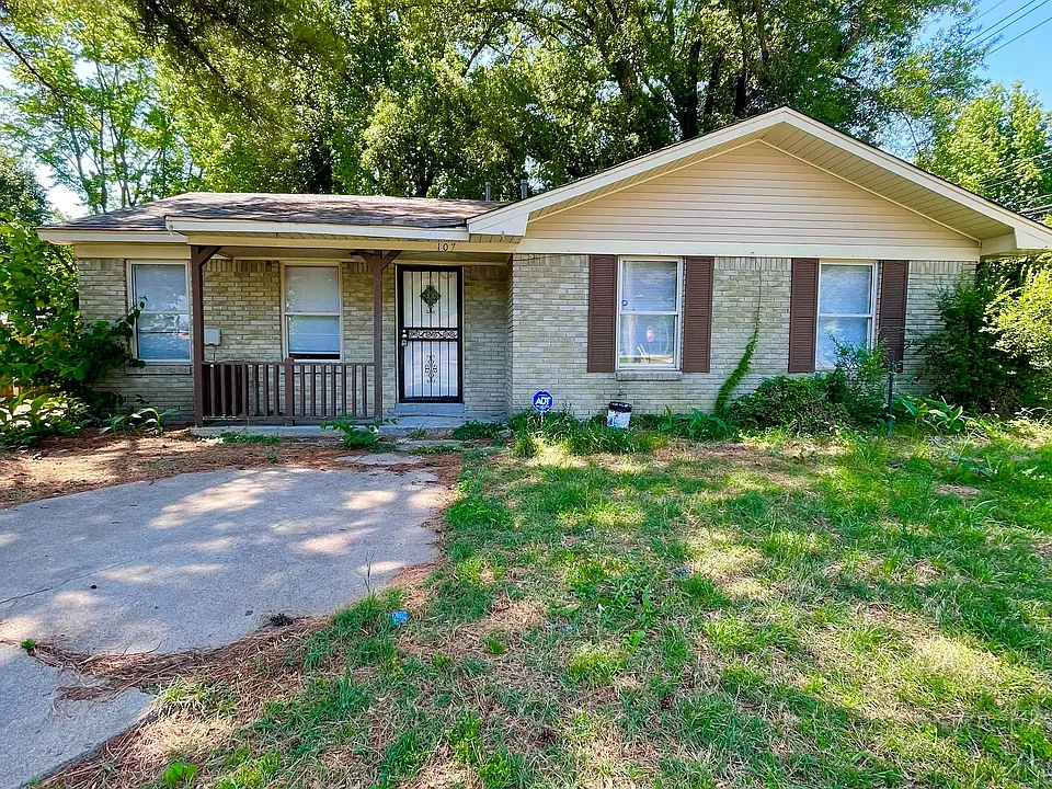107 Loraine Dr