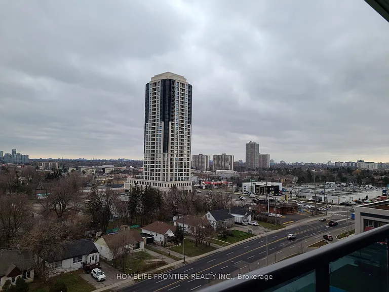 7167 Yonge St #906 — Photo 18