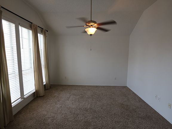 3rd image of 1751 Chandlers Lndg