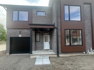 264 Blair Rd #6, Cambridge, ON N1S 4K9