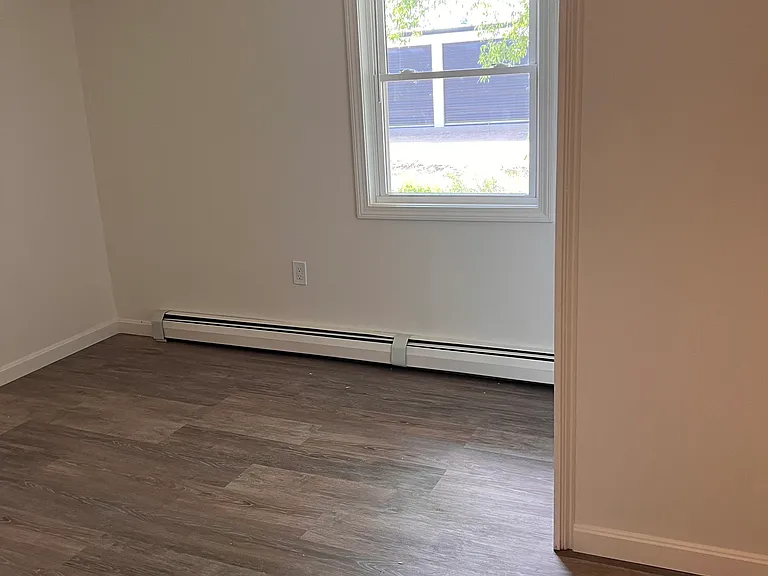 2 Melvin Ave — Photo 7