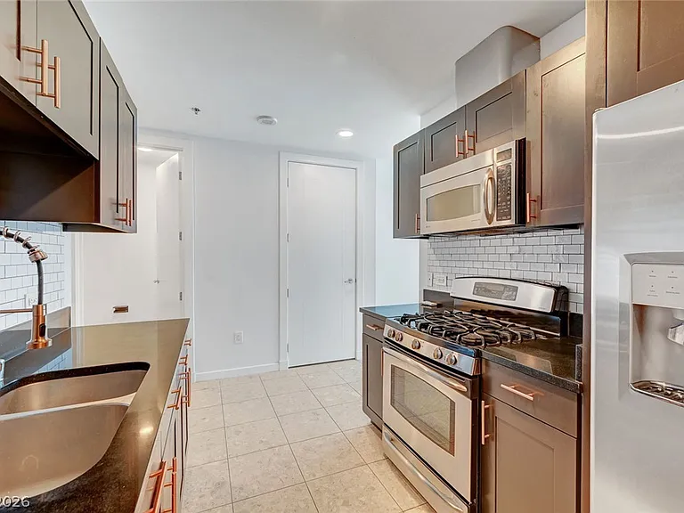 4575 Dean Martin Dr #602 — Photo 17