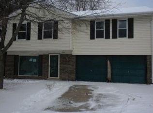 5429 Nantucket Ct, High Ridge, MO 63049