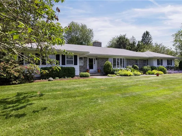 38 Setting Sun Dr, Westerly, RI 02891