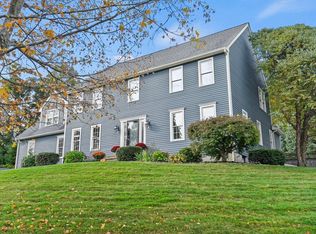 26 Brentwood Dr, Shrewsbury, MA 01545